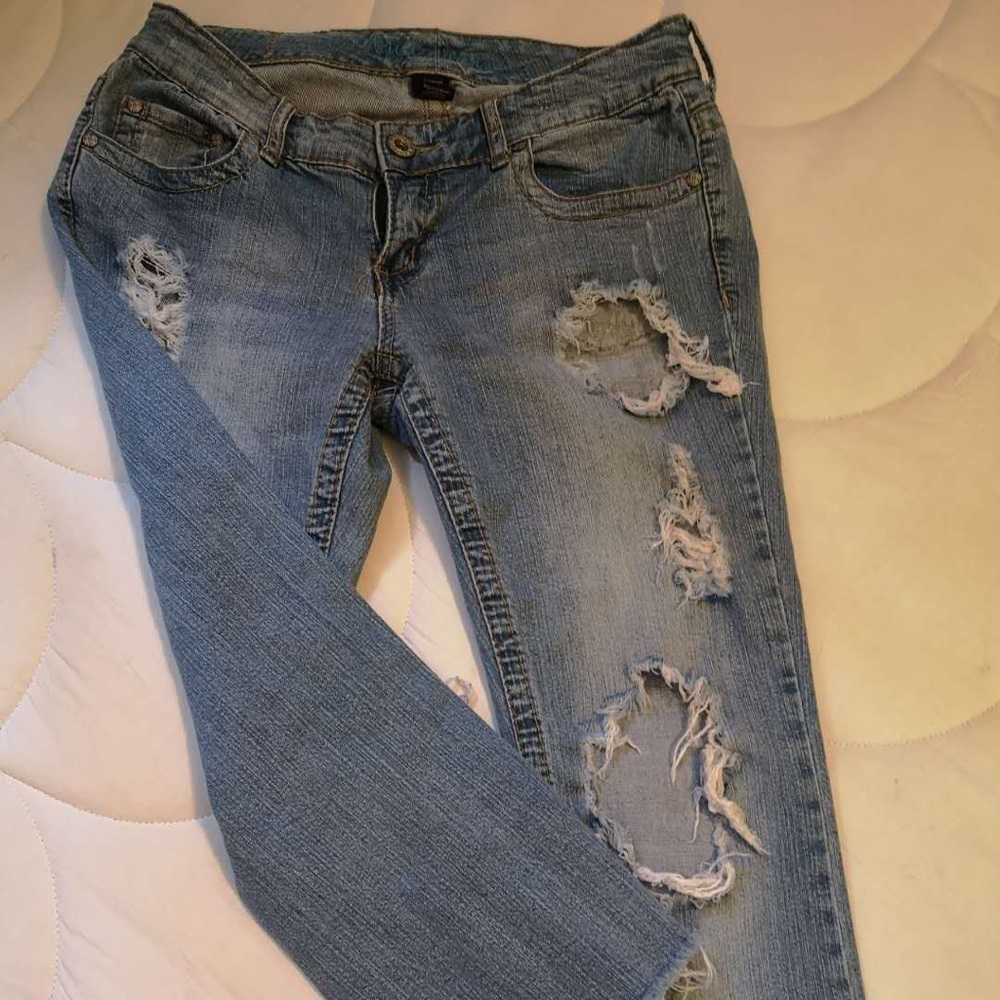 Very stylish blue jeans 👖 worn only once